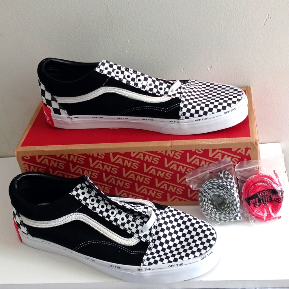 NWT Mens Checkerboard Vans